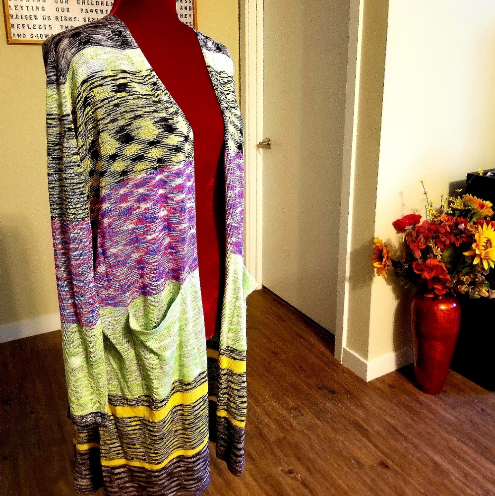 Women's sweater